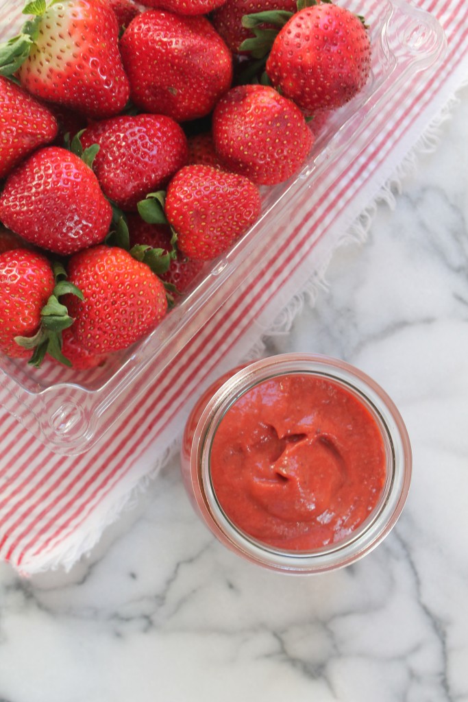 Roasted Strawberry BBQ Sauce-2